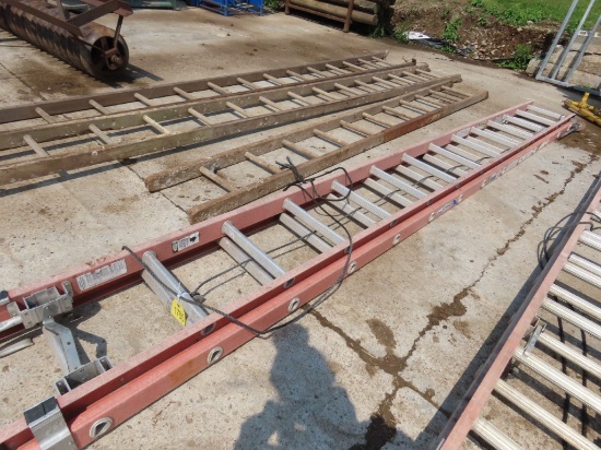 Werner 28' Fiberglass Extension Ladder