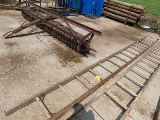 16' Wooden Ladder