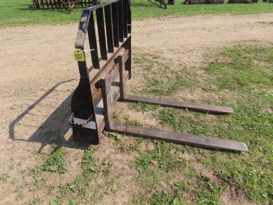 QT Pallet Forks