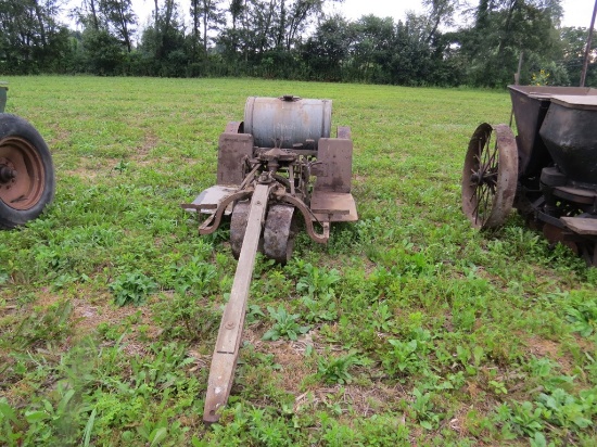 1row Pull Transplanter w/Water Tank