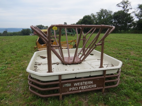 Western Pro Feeder Haysaver Feeder
