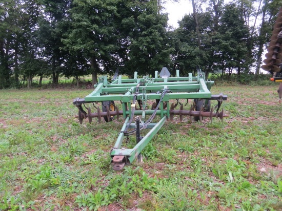 JD 1710A 9tooth Disc Chisel Plow