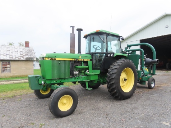 JD 4255 Tractor