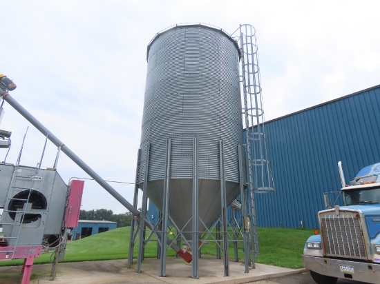 Brock 8ring 15' Diameter Wet Bin w/Unloading Auger