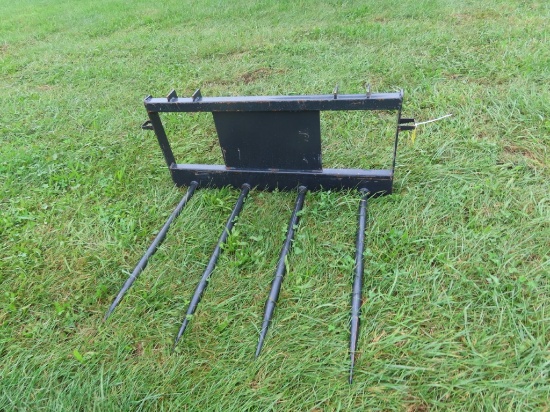 QT 4prong Bale Spear