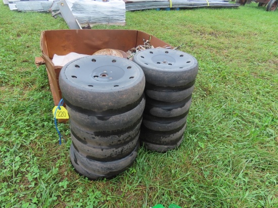 12 Press Wheels