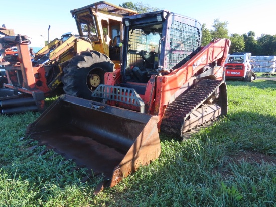 Kubota SVL 90-2 Track Skid Loader