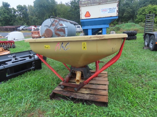 BMC 3pth Swing Tube Fert Spreader