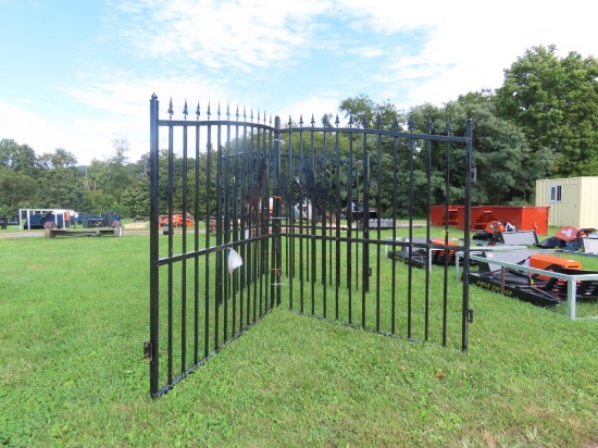 NEW 14' Bi Parting Driveway Gates w/Lions Head