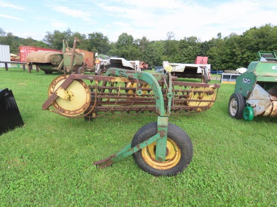 JD Rake w/Dolly Wheel
