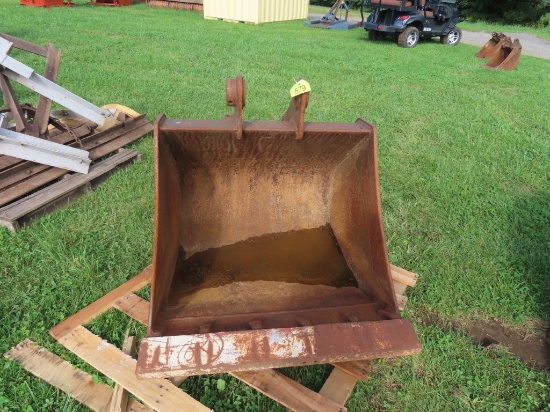 TAC 36" Excavator Bucket