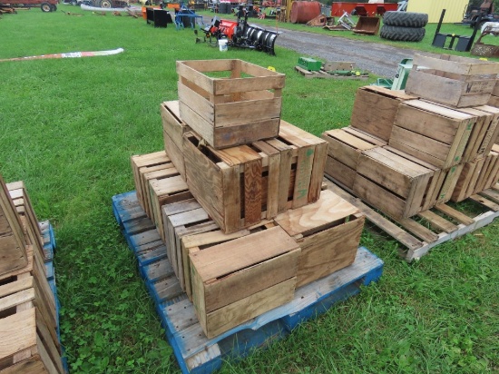 (18) 1/2 Bushel Crates BY THE PIECE