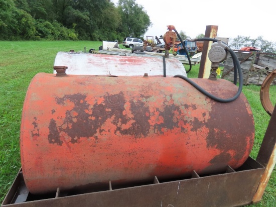Fuel Tank w/Hand Pump