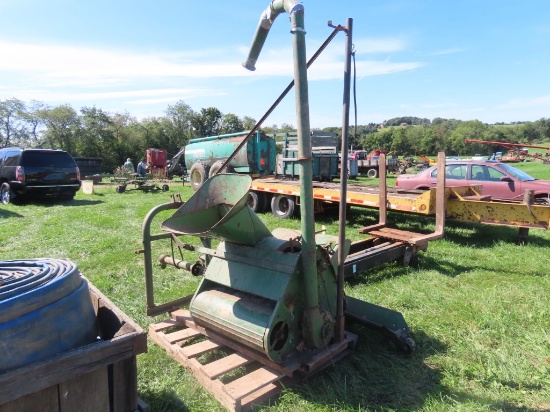 3pt PTO Driven Roller Mill w/Conveyor