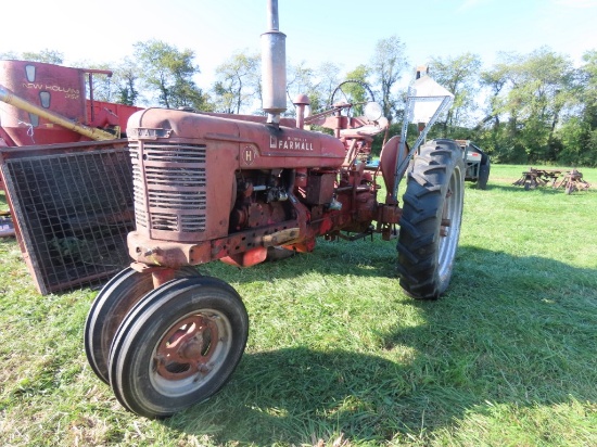 Farmall H Tractor