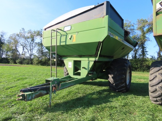 Brent 620 Grain Cart w/Roll Tarp