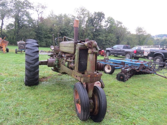 JD Tractor