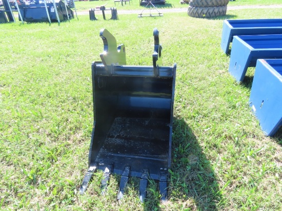 24" Excavator Bucket