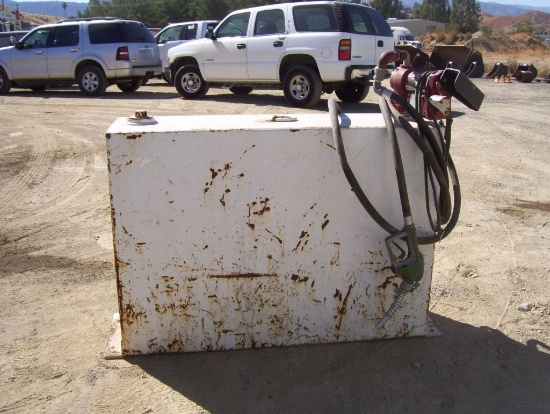 Fuel Tank w/Pump.
