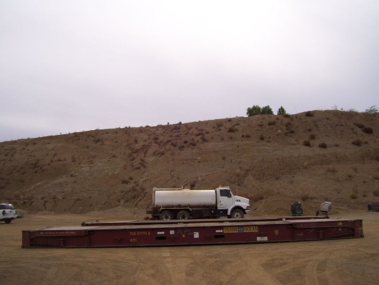 CIMC Domino 8' x 40' Collapsible Flat Rack,