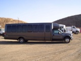 2007 Ford F550 28-Passenger Shuttle Bus,