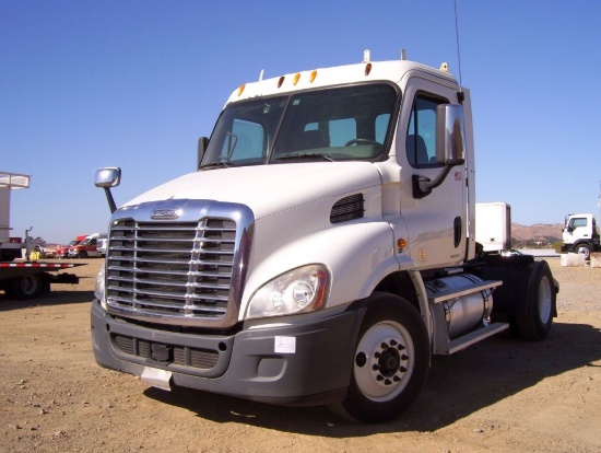 2011 Freightliner Cascadia 113 Truck Tractor,