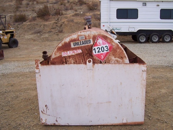 500 Gallon Bulk Fuel Tank w/Steel Containment Tub.