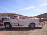 Ford F600 Service Truck,