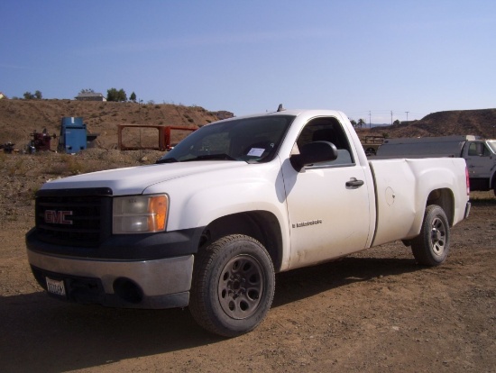 GMC Sierra Pickup,