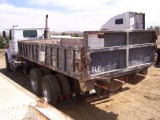 Volvo/White/GMC Roll Off Truck,