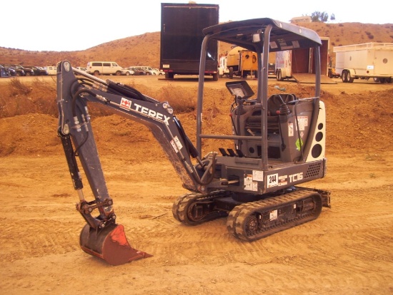 2013 Terex TC16 Mini Excavator,