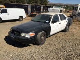 Ford Crown Victoria Sedan,