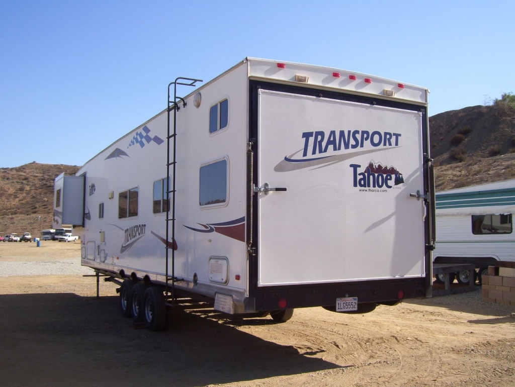 2006 Thor Tahoe Transport 38 Toy