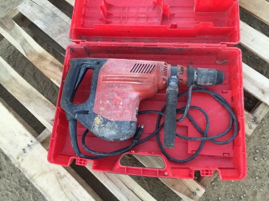 Hilti TE70 Rotary Hammer Drill.