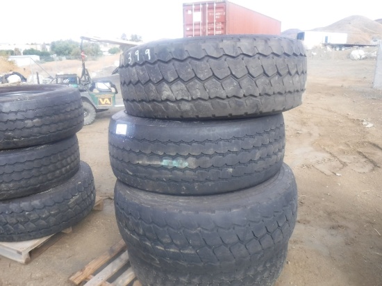 (4) Michelin 425/65R22.5 Tires.