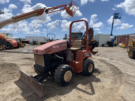 2005 Ditch Witch RT40 Ride On Trencher,
