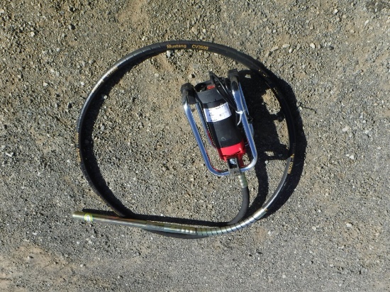 Unused Mustang CV3500 Concrete Vibrator,