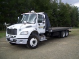 2009 Freightliner M2 Business Class Roll Back