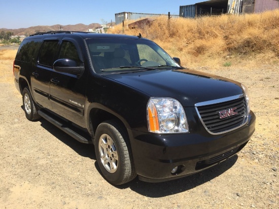 GMC Yukon XL SLT,