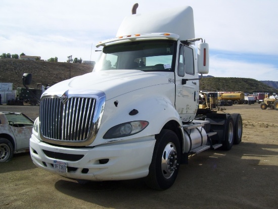 International ProStar Premium Truck Tractor,