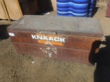Knaack 24