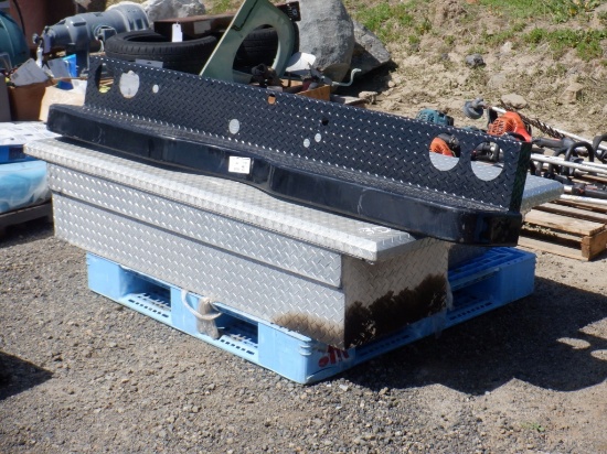 60" x 71" Truck Bed Tool Box,