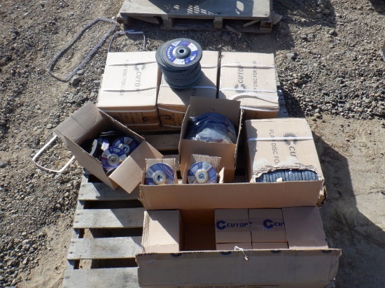 Pallet of Misc Grinder Wheels.