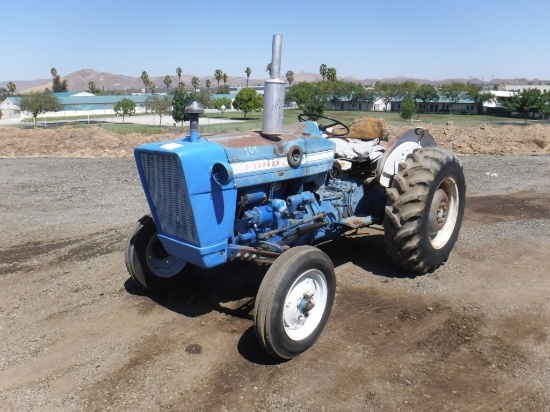Ford 2000 Agricultural Tractor,