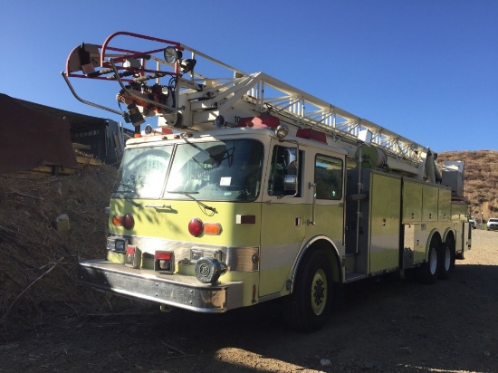Pierce Aerial 105 Ladder Fire Truck,