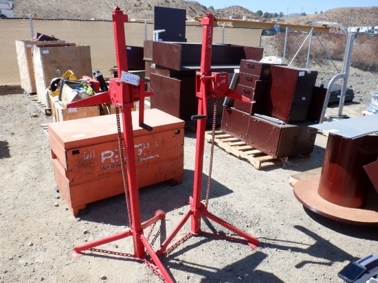 Set of Camper Jacks.