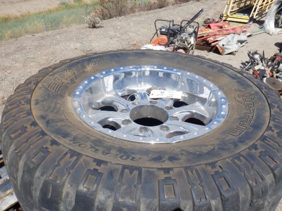 (4) 35x12.50R17LT Tires & 8-Lug Rims.