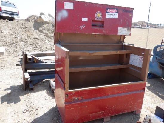 Knaack 89 30" x 60" x 50" Job Box,