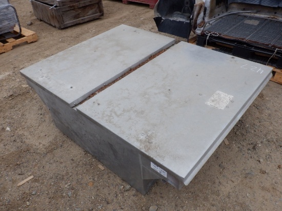 Aluminum Truck Bed Tool Box.