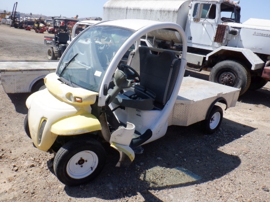 2001 Gem E825 Golf Cart,